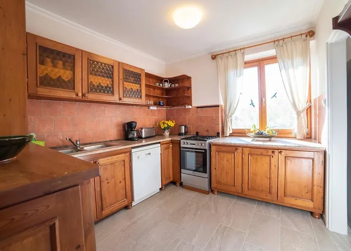 Folly Villla גיינסדיאס